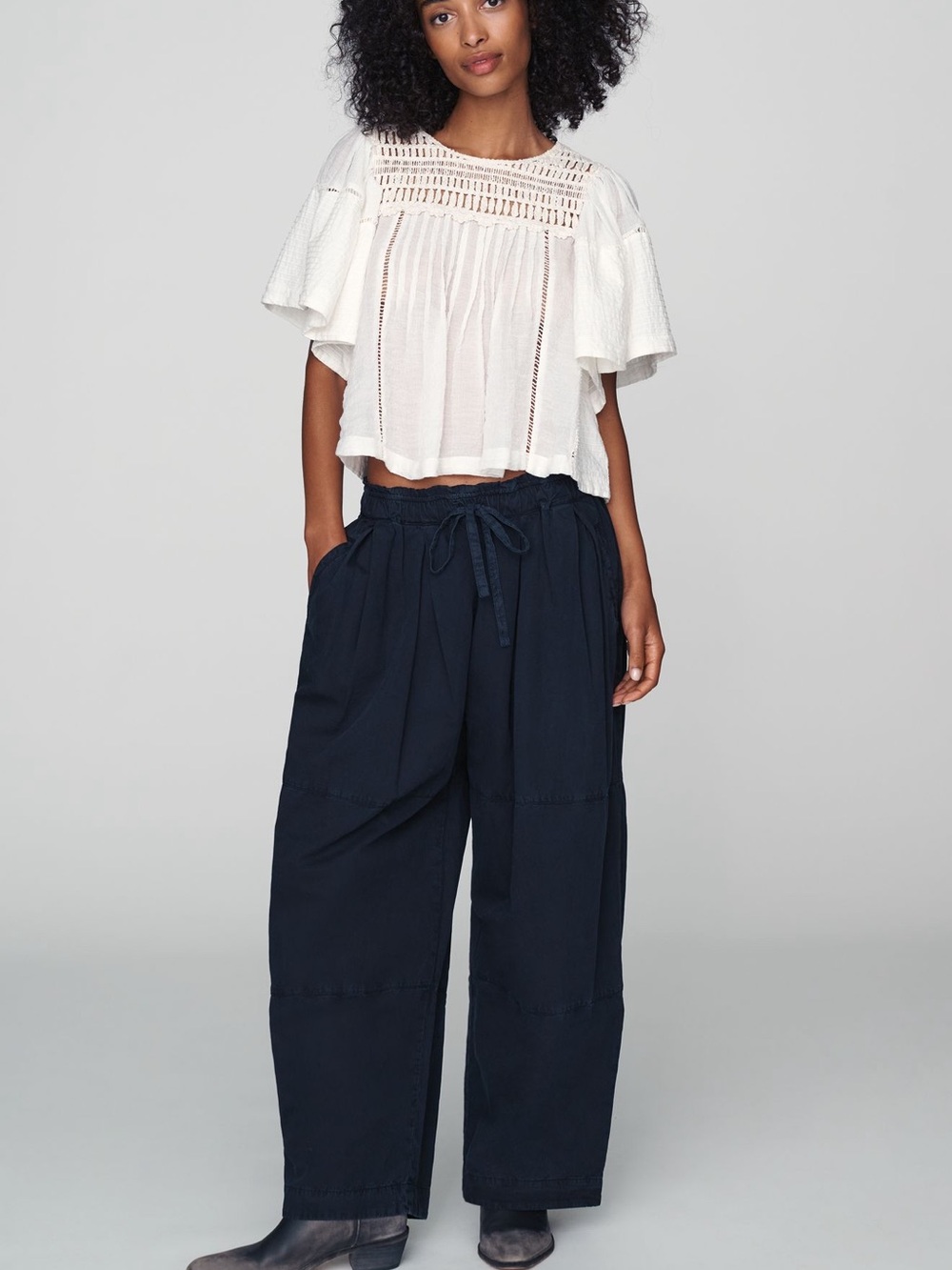Anthropologie wide leg pull on pant SMALL NWT